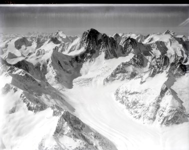 ETH-BIB-Unteraargletscher, Finsteraarhorn, Jungfrau-Inlandflüge-LBS MH01-008184
