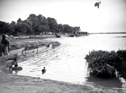 ETH-BIB-Ufer des Niger bei Gao-Tschadseeflug 1930-31-LBS MH02-08-0508