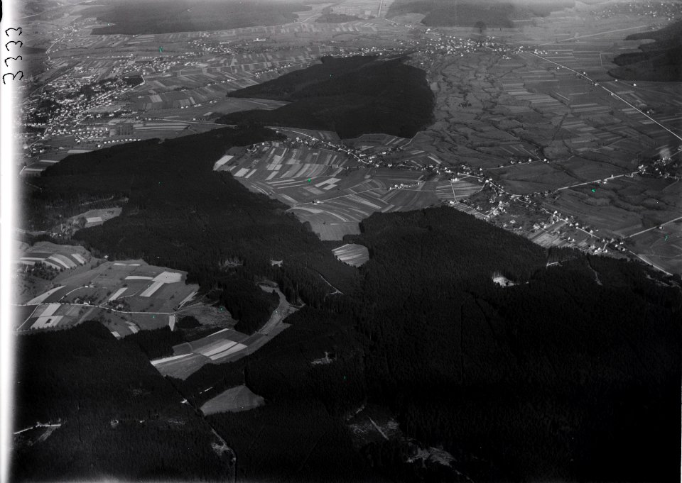 ETH-BIB-Unterentfelden, Suhr, Aarau v. W. aus 3000 m-Inlandflüge-LBS MH01-003333