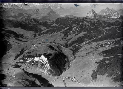 ETH-BIB-Unteriberg, Ybrig, Oberiberg, Mythen, Fronalpstock v. N.-Inlandflüge-LBS MH01-003693