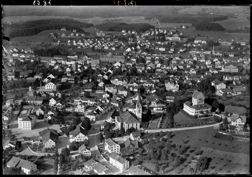 ETH-BIB-Uster aus 200 m-Inlandflüge-LBS MH01-007853