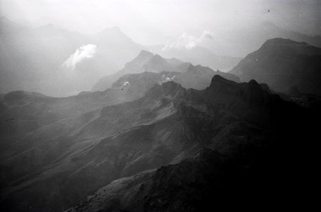 ETH-BIB-Urner Alpen (Rossstock, Hundsstock)-Inlandflüge-LBS MH05-03-02