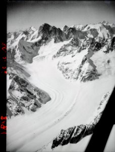 ETH-BIB-Unteraargletscher, Finsteraarhorn-Inlandflüge-LBS MH01-008181