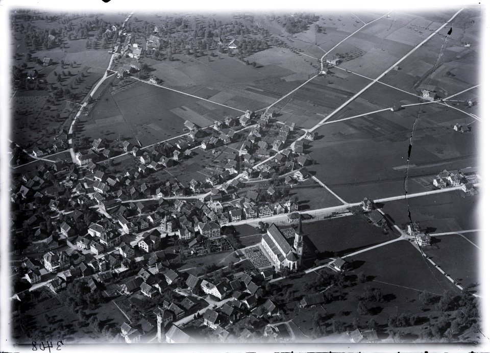 ETH-BIB-Unterägeri, Kirche aus 300 m-Inlandflüge-LBS MH01-003408