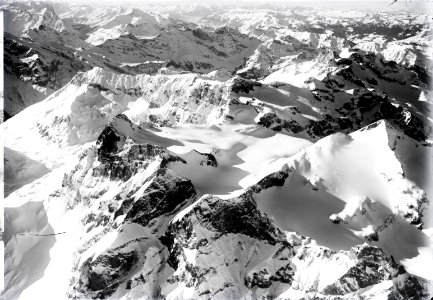 ETH-BIB-Uri Rotstock, Stotkliberg, Thunersee-Inlandflüge-LBS MH01-000319