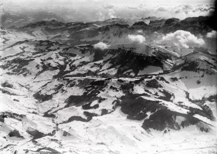 ETH-BIB-Urnäsch, Kronberg, Säntis v. W. aus 3000 m-Inlandflüge-LBS MH01-000341