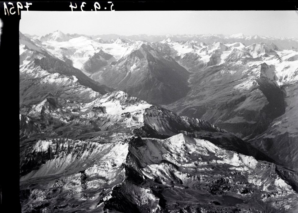 ETH-BIB-Val d'Hérens, Val d'Arolla, Dent d'Hérens-Inlandflüge-LBS MH01-007951