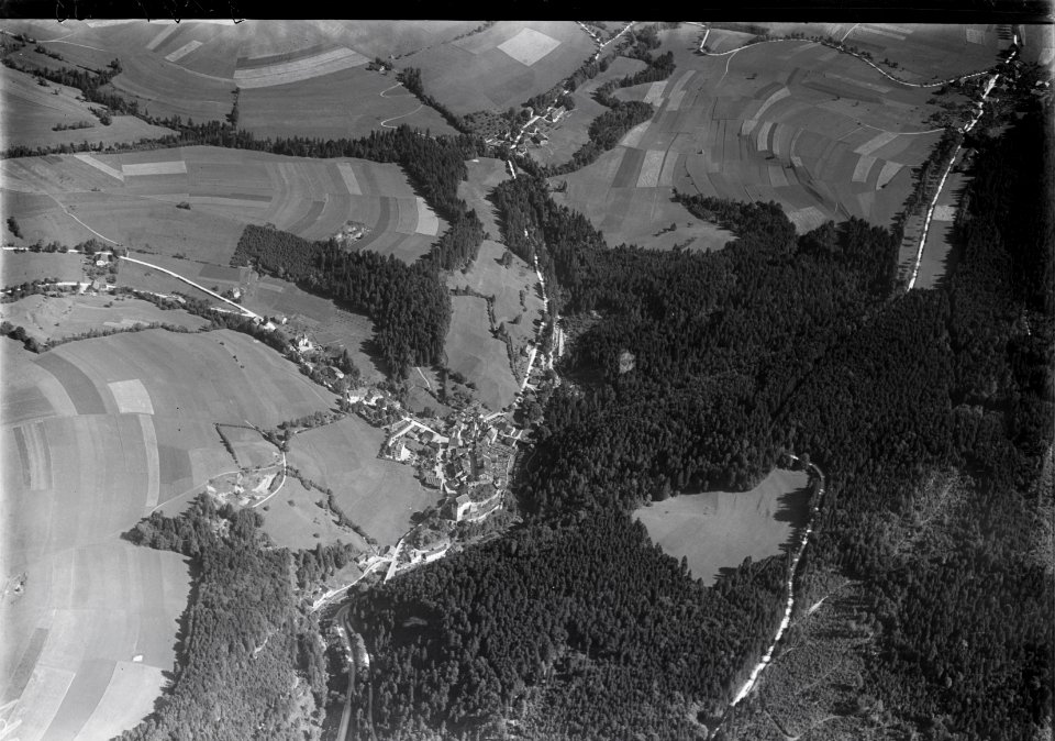 ETH-BIB-Valangin v. S. aus 1500 m-Inlandflüge-LBS MH01-005291
