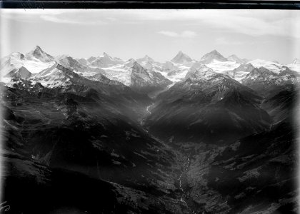 ETH-BIB-Val d'Anniviers, Val Zinal, Val Moiry, Weisshorn, Dent Blanche-Inlandflüge-LBS MH01-004344