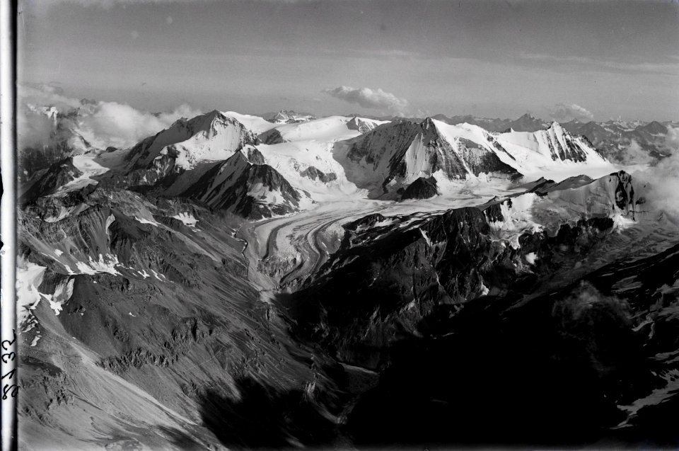 ETH-BIB-Val de Dix, Glacier de Cheillon, Mont Blanc de Cheillon, Pigne d'Arolla, Glacuer de Durant-Inlandflüge-LBS MH01-002135