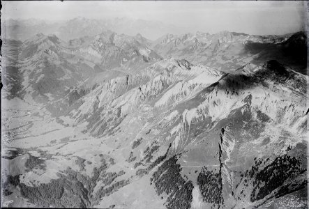 ETH-BIB-Vanil Noir, Pinte de Paray, Vanil Care, Chateau d'Oey, Rochers de Naye, Col de Jaman v. O. aus 2500 m-Inlandflüge-LBS MH01-004820