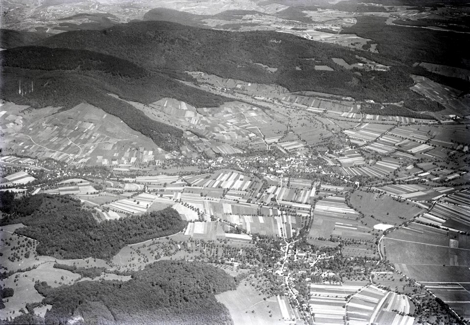 ETH-BIB-Veltheim, Schinznach-Dorf, Oberflachs v. S. aus 1200 m-Inlandflüge-LBS MH01-004781
