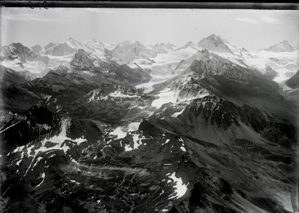 ETH-BIB-Val d'Hérens, Zinalrothorn, Dent Blanche v. N. aus 3500 m-Inlandflüge-LBS MH01-004340