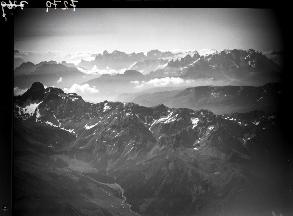 ETH-BIB-Val. S. Nicolo, Pte. Dell Uomo, Mt. Agner, Fradusta-Inlandflüge-LBS MH01-007279