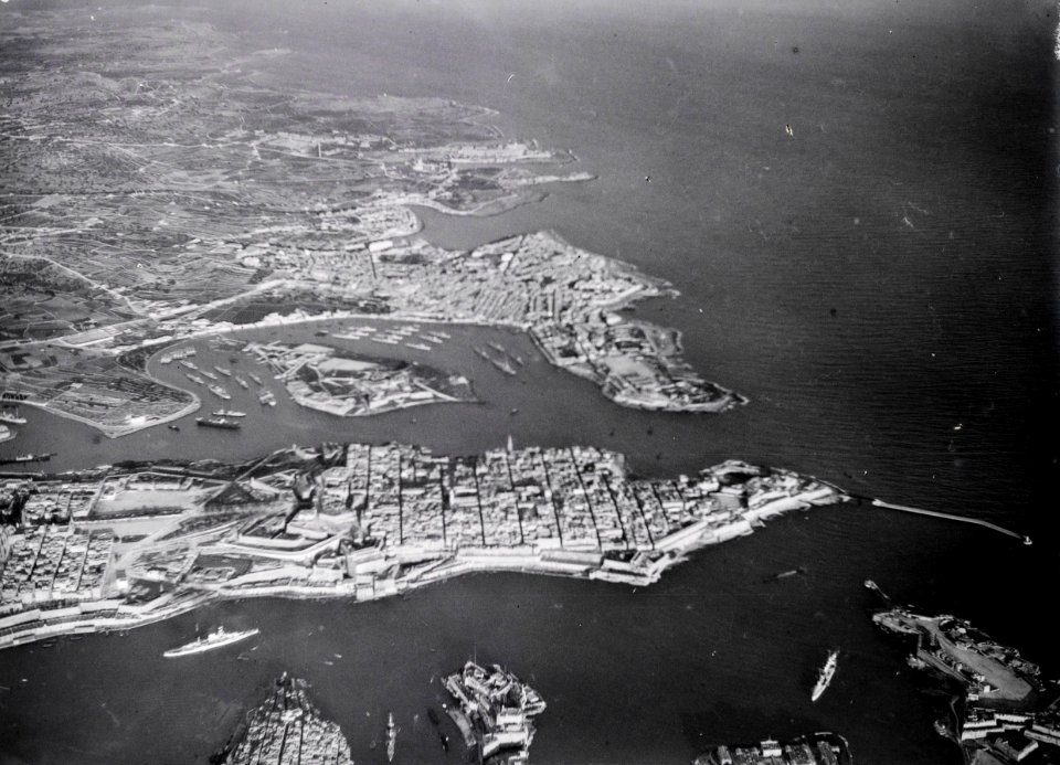 ETH-BIB-Valetta - Sliema, Malta von S.O.-Kilimanjaroflug 1929-30-LBS MH02-07-0146