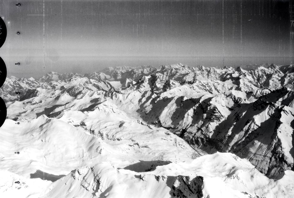 ETH-BIB-Vallée la Bessée mit Massif du Pelvoux von S.O. aus 4500 m Höhe-Mittelmeerflug 1928-LBS MH02-05-0093