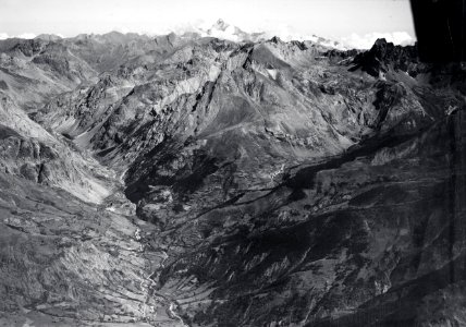 ETH-BIB-Vallée Ubaye - Monte Viso - Dents de Maniglia von S.W. aus 3300 m Höhe-Weitere-LBS MH02-06-0011