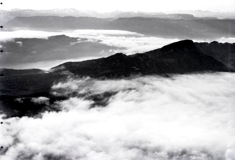 ETH-BIB-Vallée du Rhône - Lac du Bourget - Haute Savoie von S.W. aus 2600 m Höhe-Mittelmeerflug 1928-LBS MH02-05-0003