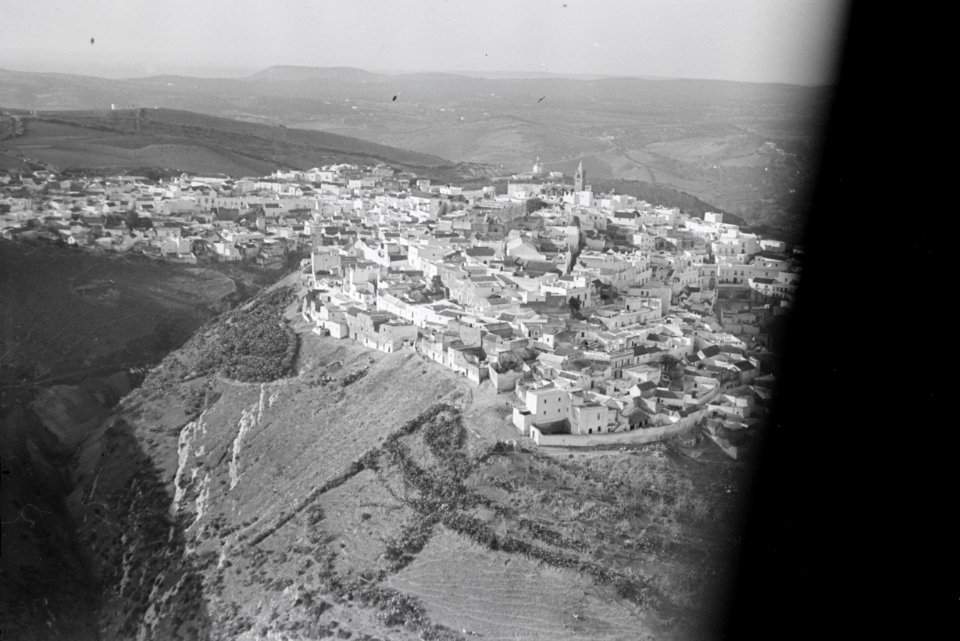 ETH-BIB-Vejer de la Frontera in Andalusien-Nordafrikaflug 1932-LBS MH02-13-0481