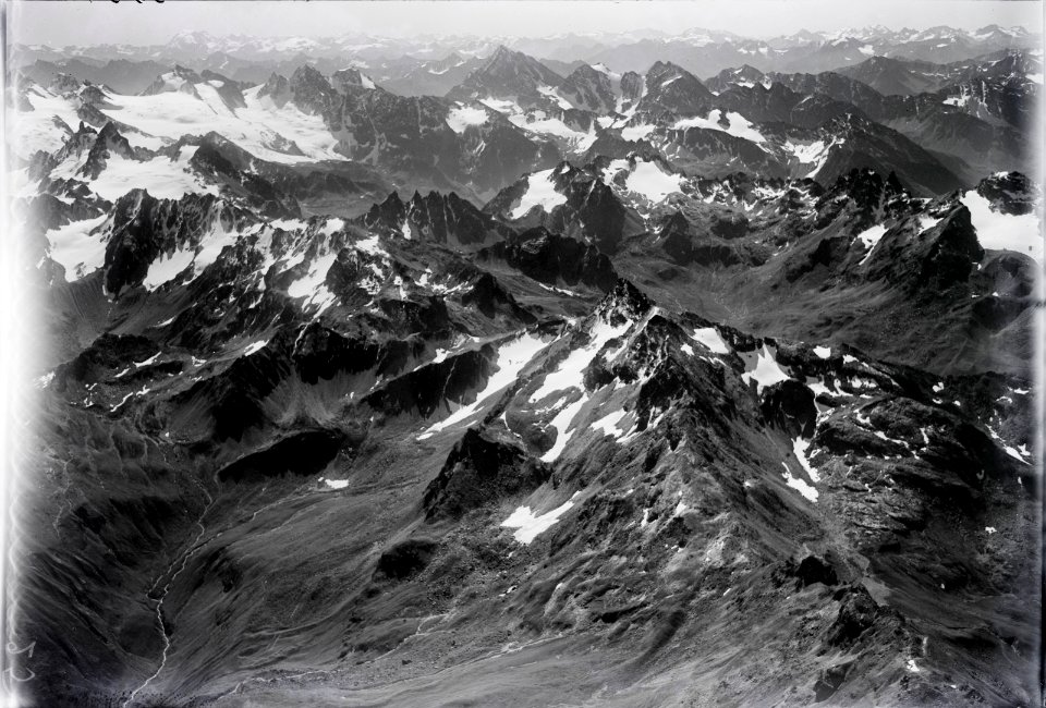 ETH-BIB-Vergaldnertal, Ortler, Grosser Litzner v. N. W. aus 3400 m-Inlandflüge-LBS MH01-003904