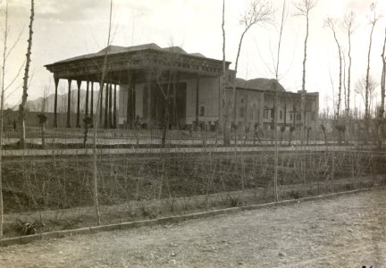 ETH-BIB-Vierzigsäulensaal (Tschehel Sotun), Isfahan-Persienflug 1924-1925-LBS MH02-02-0156-AL-FL