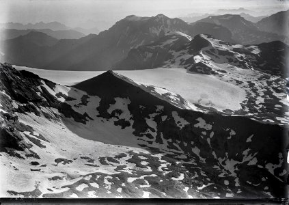 ETH-BIB-Vorabfirn, Piz Sardona, Piz Segnes, Säntis v. S. W. aus 3200 m-Inlandflüge-LBS MH01-003779