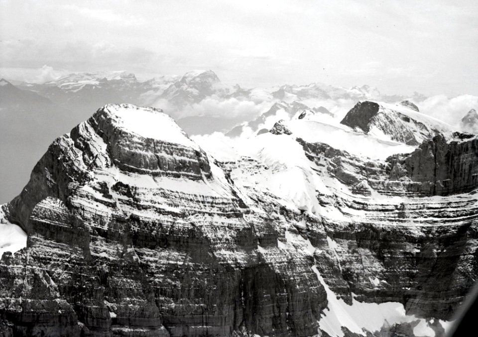 ETH-BIB-Vrenelisgärtli, Glärnisch, Tödi, Schärhorn v. N. aus 3000 m-Inlandflüge-LBS MH01-006569