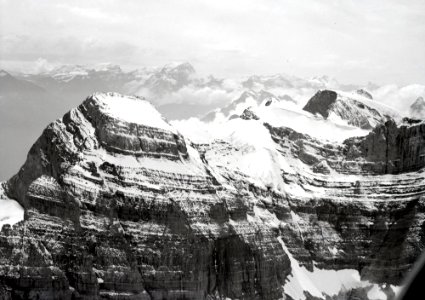 ETH-BIB-Vrenelisgärtli, Glärnisch, Tödi, Schärhorn v. N. aus 3000 m-Inlandflüge-LBS MH01-006569