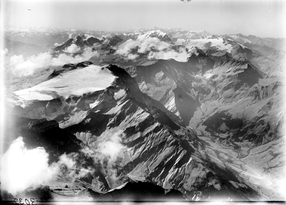 ETH-BIB-Vorab, Hinterland, Wichlenalp Hausstock, Elm, Tödi, Berneralpen, Walliseralpen aus 3500 m-Inlandflüge-LBS MH01-003032