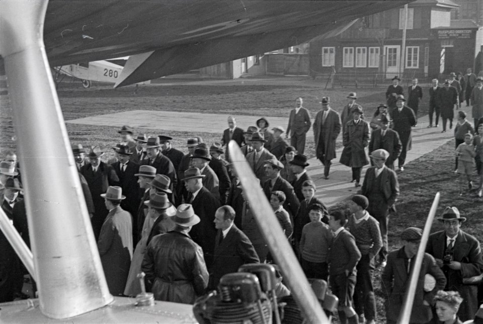 ETH-BIB-Vorführung Dornier DO K3, Oberst Emil Messner, Lang-Inlandflüge-LBS MH05-95-15