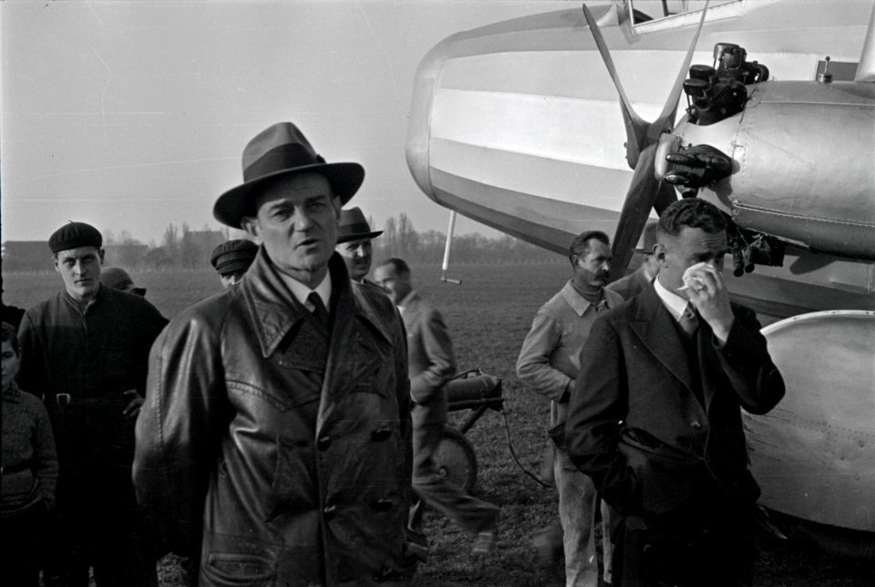 ETH-BIB-Vorführung Dornier DO K3, Oberst Emil Messner, Lang-Inlandflüge-LBS MH05-95-19