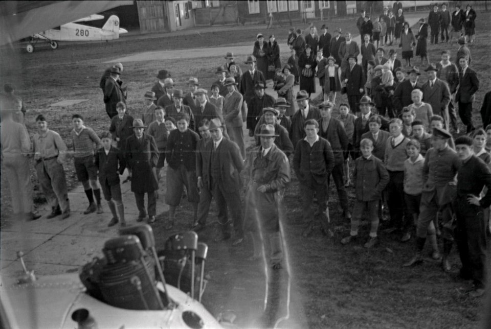 ETH-BIB-Vorführung Dornier DO K3, Oberst Emil Messner, Lang-Inlandflüge-LBS MH05-95-27