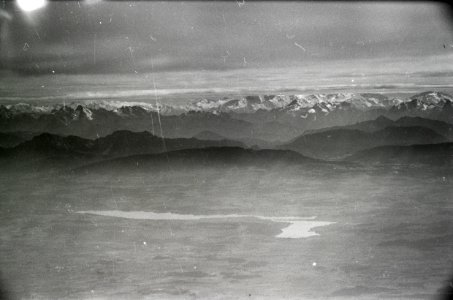 ETH-BIB-Waginger und Tachinger See, dahinter die Alpen-Weitere-LBS MH02-31-0034