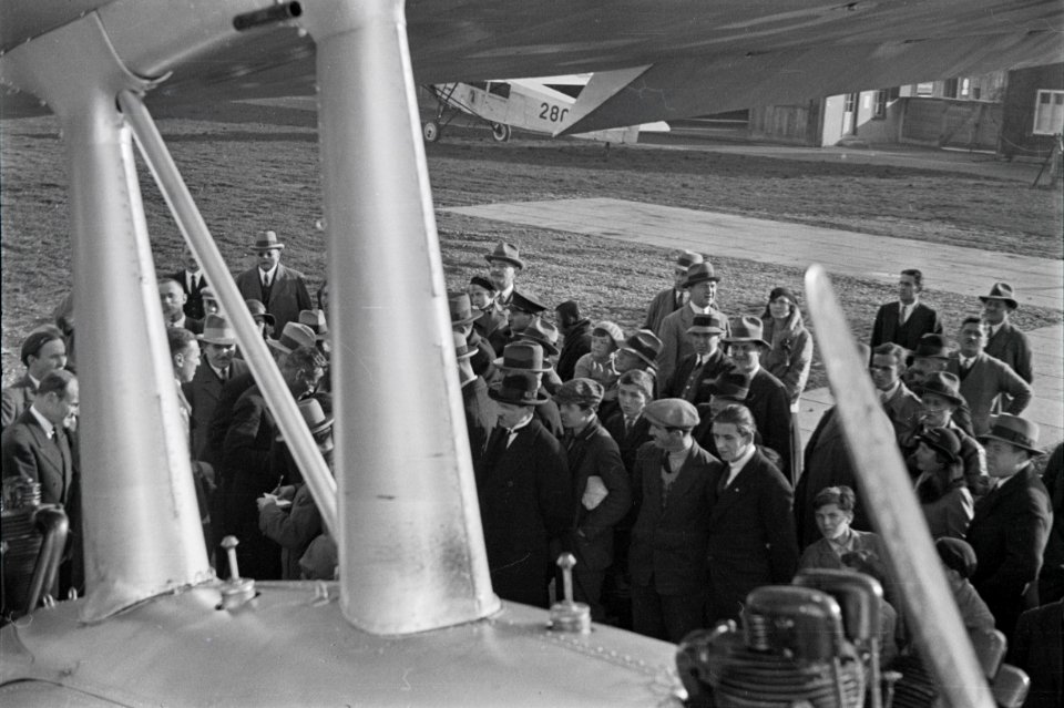 ETH-BIB-Vorführung Dornier DO K3, Oberst Emil Messner, Lang-Inlandflüge-LBS MH05-95-16
