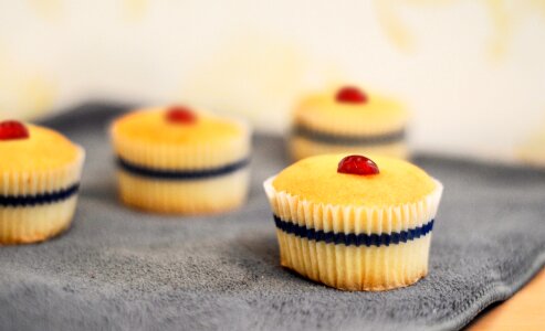 Icing strawberry food