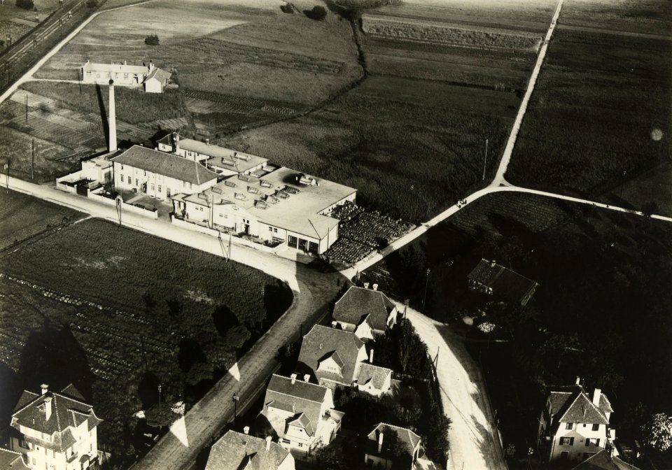 ETH-BIB-Wallisellen-Inlandflüge-LBS MH03-1619