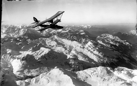 ETH-BIB-Wasserflugzeug über Kirchberg, Chaiserstock, Muotathal v. O. aus 4000 m-Inlandflüge-LBS MH01-001456