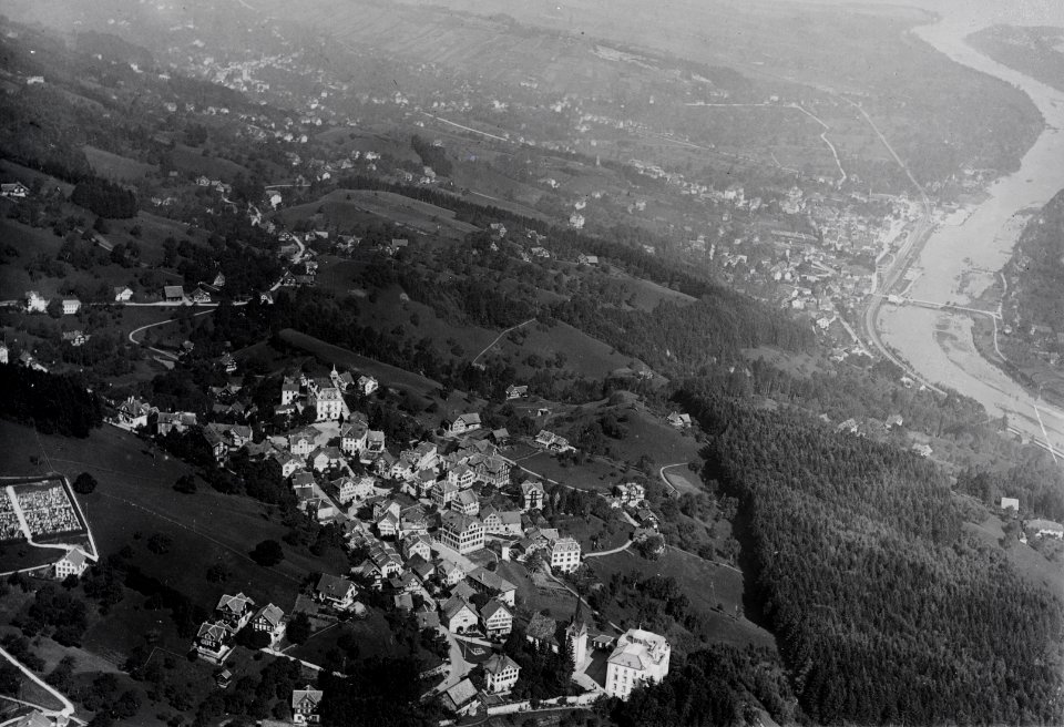 ETH-BIB-Walzenhausen, Rheineck aus 300 m-Inlandflüge-LBS MH01-004229