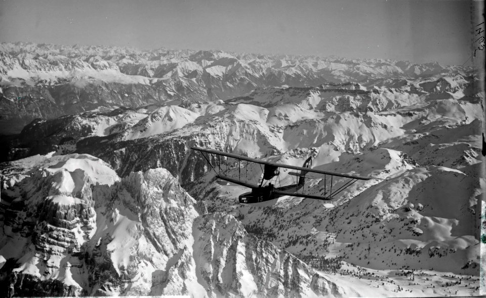 ETH-BIB-Wasserflugzeug über Mürtschenstock, Murg, Spitzmeilen v. O. aus 4000 m-Inlandflüge-LBS MH01-001465
