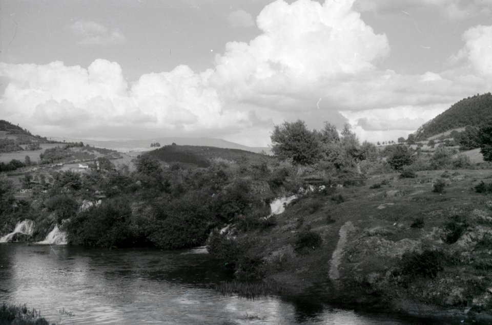 ETH-BIB-Wasserfälle in See bei Jajce, Bosnien-Weitere-LBS MH02-48-0071