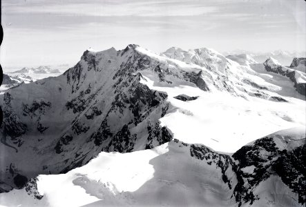 ETH-BIB-Weissgrat, Dufourspitze, Monte Rosa, Lyskamm v. N. O. aus 4300 m-Inlandflüge-LBS MH01-005667
