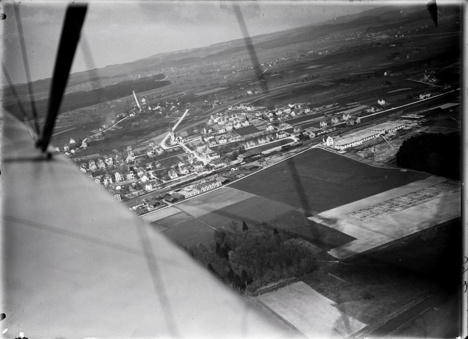 ETH-BIB-Wallisellen-Inlandflüge-LBS MH01-000592
