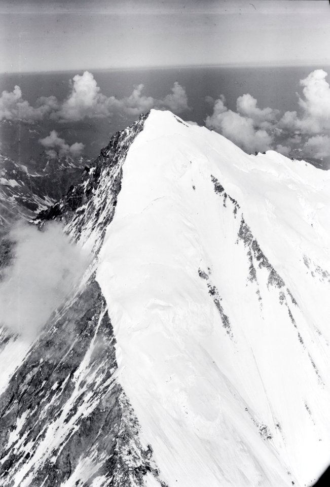 ETH-BIB-Weisshorngipfel v. O. aus 4500 m-Inlandflüge-LBS MH01-005801