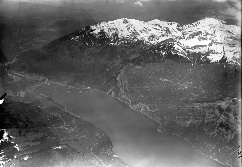 ETH-BIB-Wessen, Amden, Walensee, Mattstock, Federispitz v. S. O. aus 3900 m-Inlandflüge-LBS MH01-000578