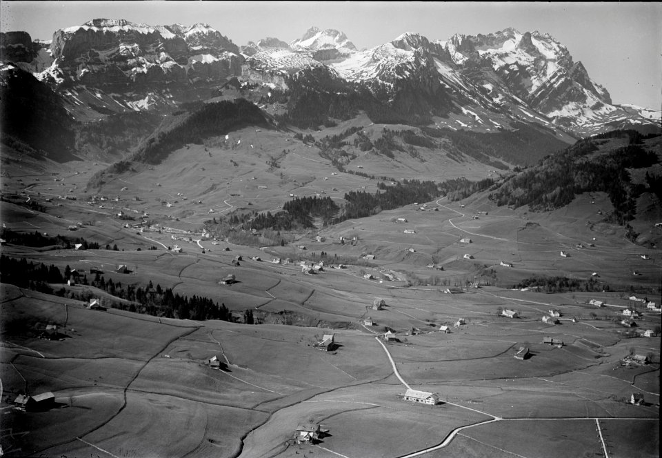 ETH-BIB-Weissbad mit Säntis v. N. O. 600 m-Inlandflüge-LBS MH01-004138
