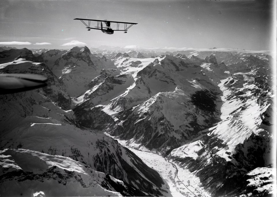 ETH-BIB-Wasserflugzeug über Linthal, Urner Boden, Tödi, Klausenpass aus 4000 m-Inlandflüge-LBS MH01-001481