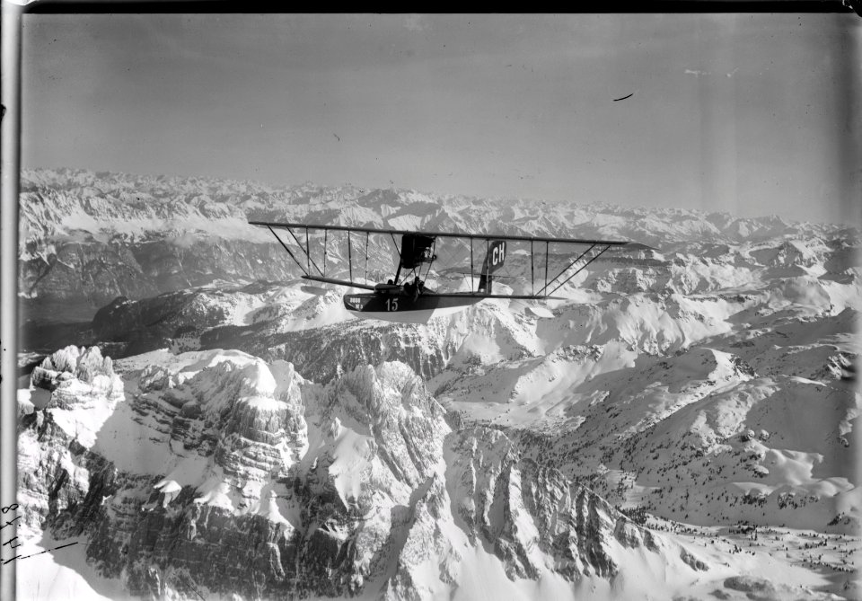 ETH-BIB-Wasserflugzeug über Mürtschenstock, Schilsertal aus 4000 m-Inlandflüge-LBS MH01-001478