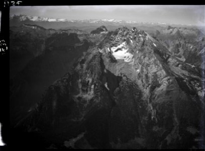 ETH-BIB-Watzmann, Anflug von Nordosten-Inlandflüge-LBS MH01-007511 photo