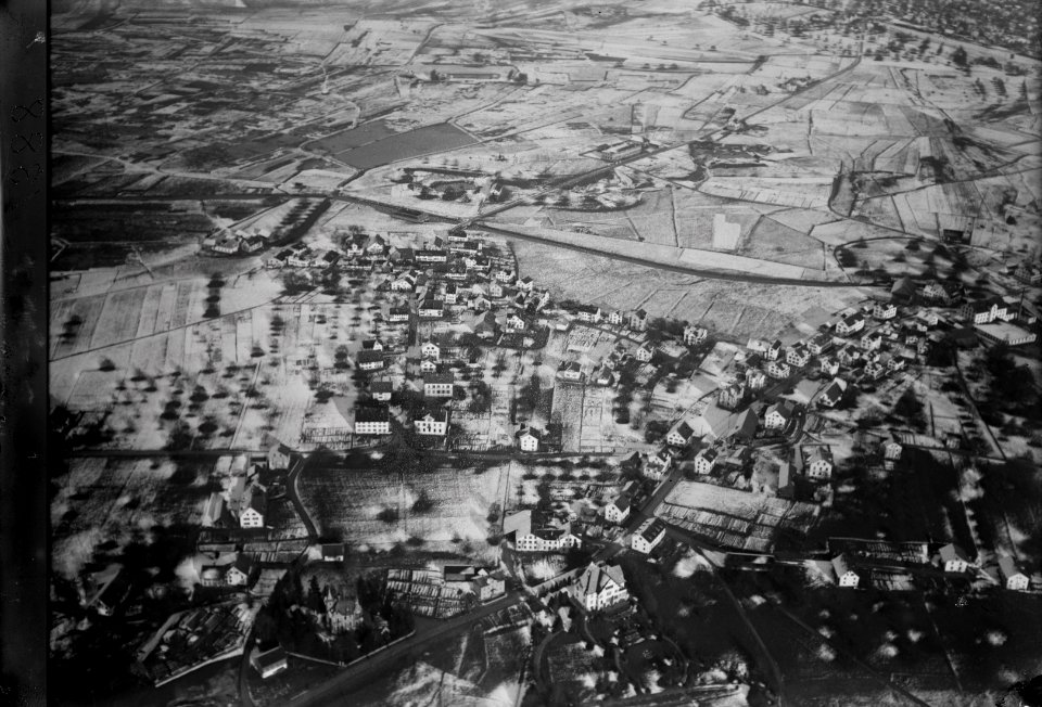 ETH-BIB-Wetzikon-Inlandflüge-LBS MH01-001388