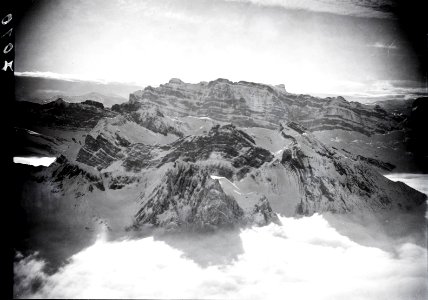ETH-BIB-Wiggis, Rautispitz, Glärnisch-Inlandflüge-LBS MH01-007010
